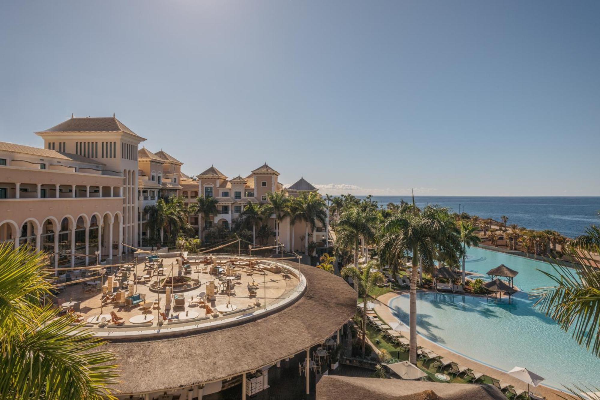 Gran Melia Palacio De Isora Resort & Spa Alcalá la Real Dış mekan fotoğraf Hard Rock Hotel & Casino Punta Cana